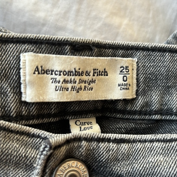 Abercrombie curve love ankle straight jeans - Picture 5 of 5